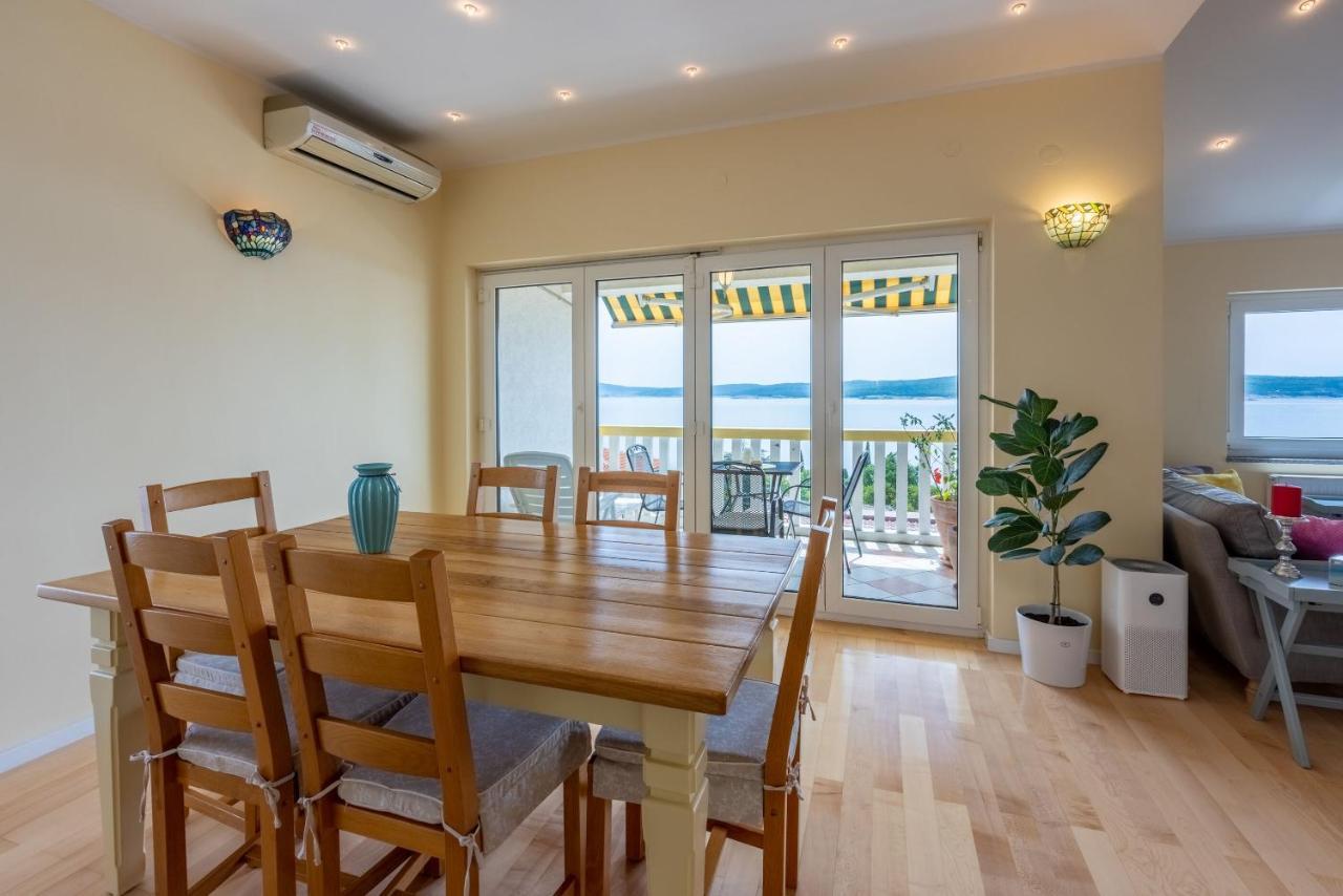 Apartments Neno Crikvenica Kültér fotó