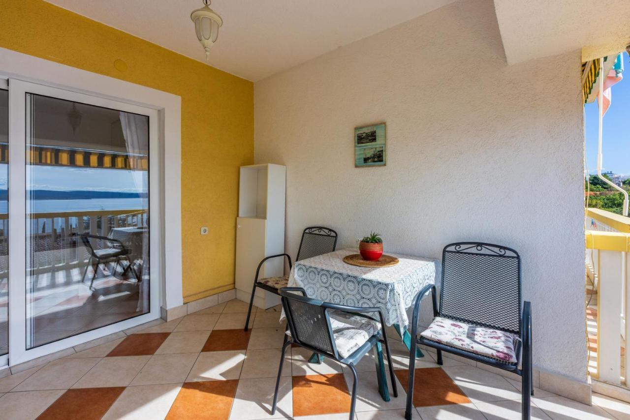 Apartments Neno Crikvenica Kültér fotó