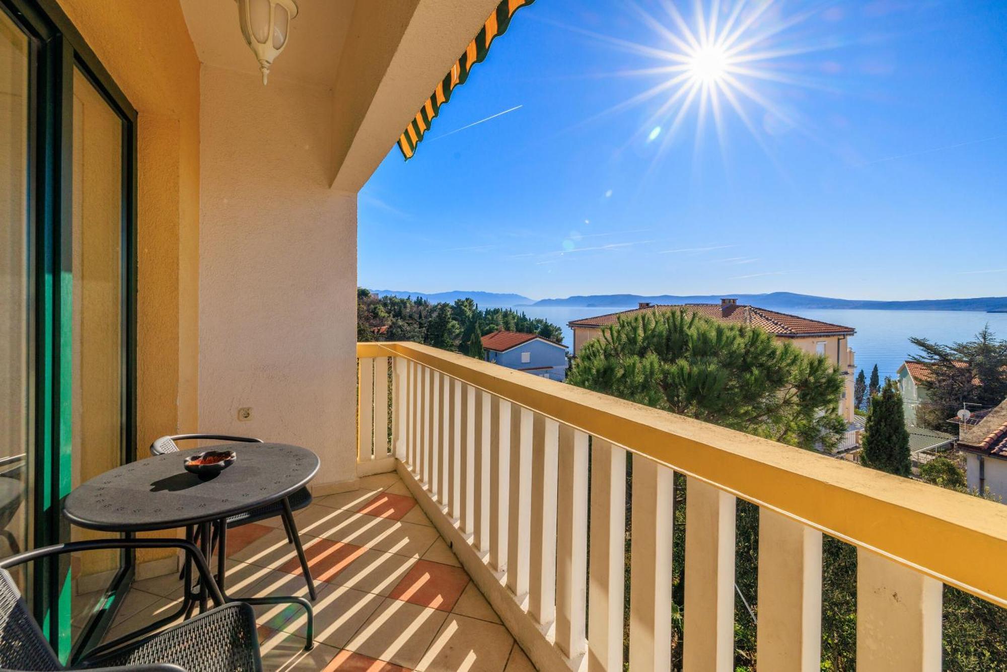 Apartments Neno Crikvenica Kültér fotó